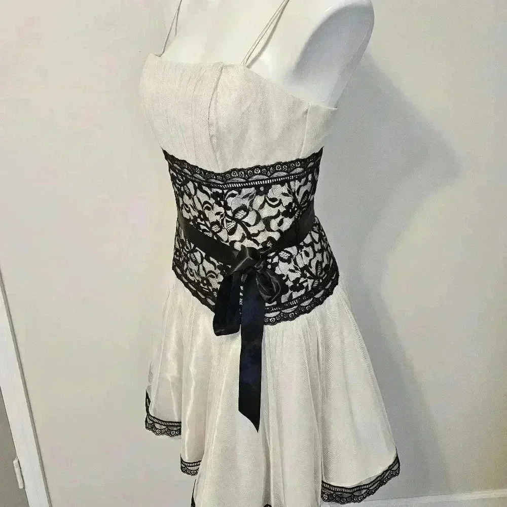 Vintage Gunne Sax Mini / Cocktail Dress - Picture 3 of 14